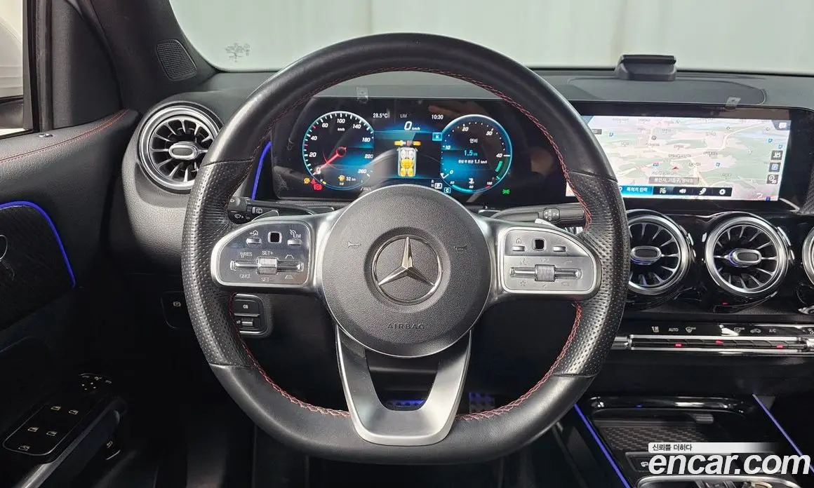 Mercedes-Benz GLB-Class 2021 2.0 автомат (гидро), фото 18