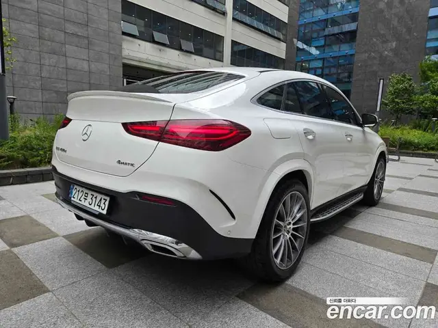 Mercedes-Benz GLE-Class 2023 3.0 автомат (гидро), миниатюра 2 Mercedes-Benz GLE-Class 2023 3.0 автомат (гидро), миниатюра 2