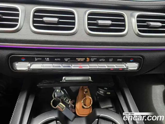 Mercedes-Benz GLE-Class 2023 3.0 автомат (гидро), миниатюра 12