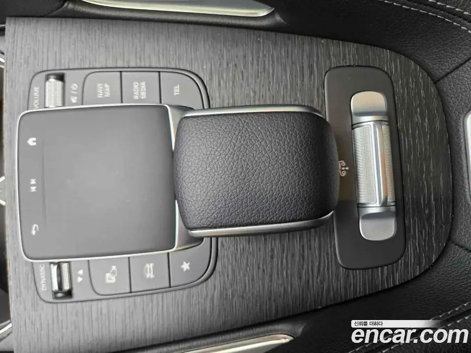 Mercedes-Benz GLE-Class 2023 3.0 автомат (гидро), фото 14 Mercedes-Benz GLE-Class 2023 3.0 автомат (гидро), фото 14