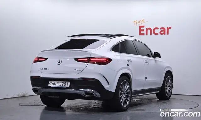 Mercedes-Benz GLE-Class 2023 3.0 автомат (гидро), миниатюра 2 Mercedes-Benz GLE-Class 2023 3.0 автомат (гидро), миниатюра 2