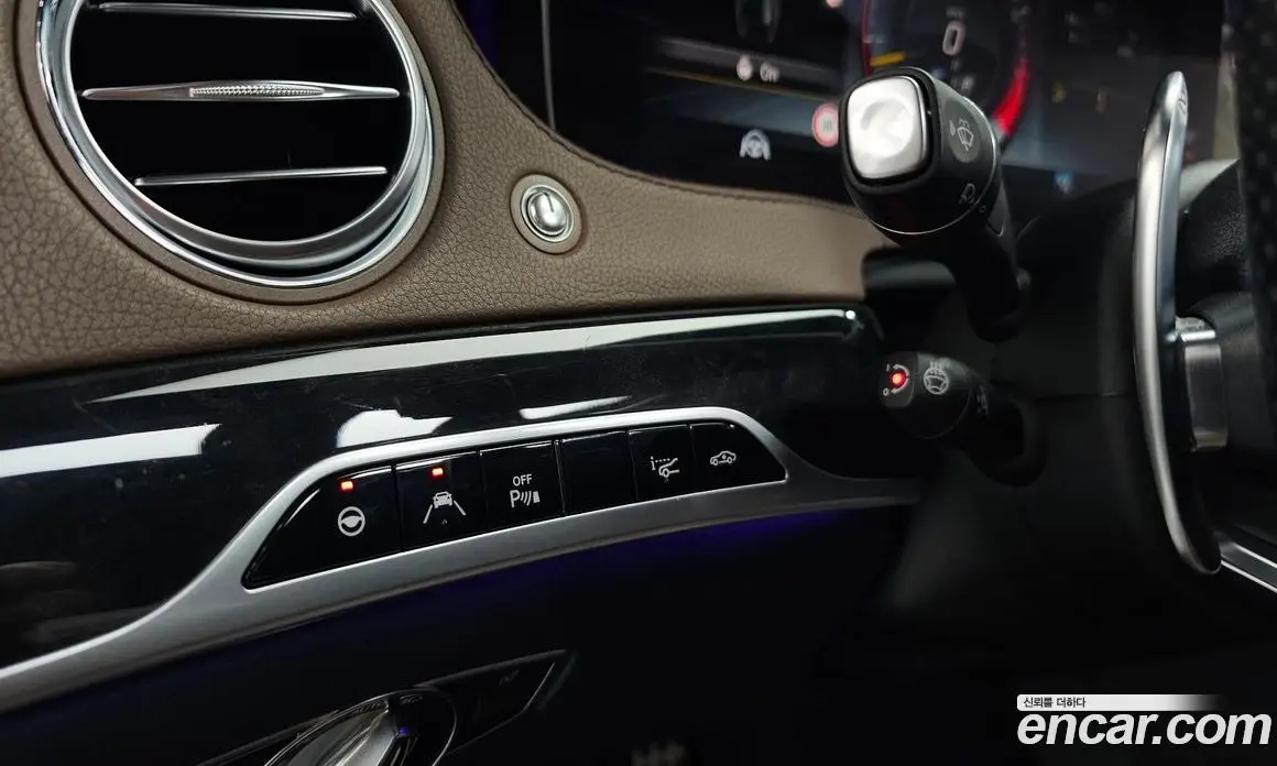 Mercedes-Benz S-Class 2018 4.0 автомат (гидро), фото 29 Mercedes-Benz S-Class 2018 4.0 автомат (гидро), фото 29