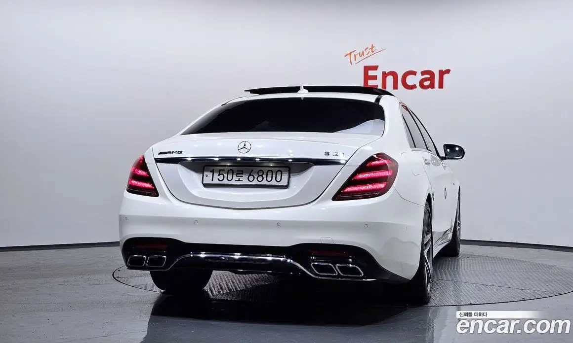 Mercedes-Benz S-Class 2018 4.0 автомат (гидро), фото 4 Mercedes-Benz S-Class 2018 4.0 автомат (гидро), фото 4