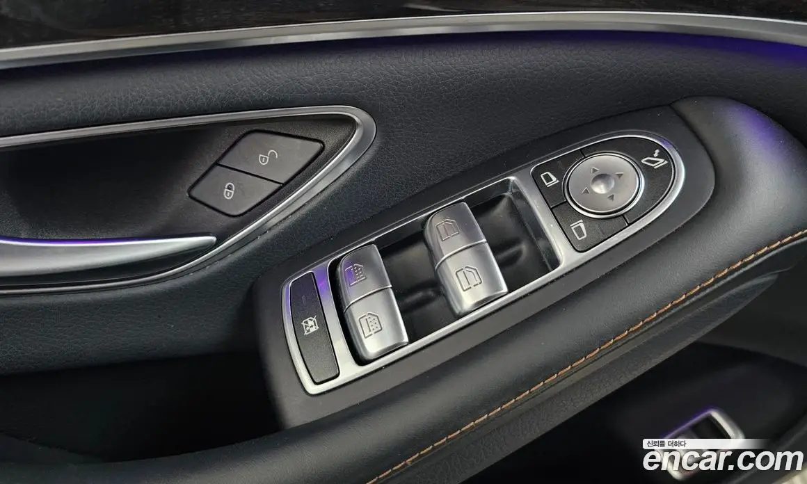 Mercedes-Benz S-Class 2018 4.0 автомат (гидро), фото 39 Mercedes-Benz S-Class 2018 4.0 автомат (гидро), фото 39