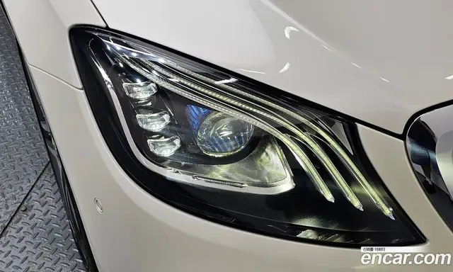 Mercedes-Benz S-Class 2018 4.0 автомат (гидро), миниатюра 8 Mercedes-Benz S-Class 2018 4.0 автомат (гидро), миниатюра 8