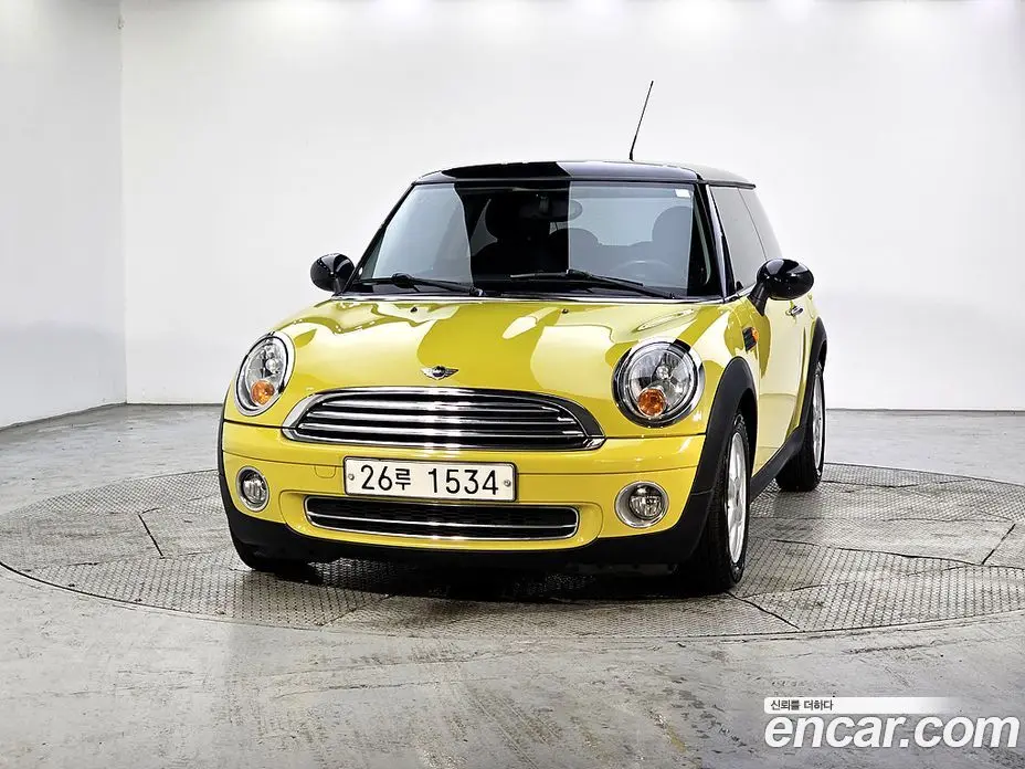 Mini Cooper 2010 1.6 автомат (гидро), фото 2 Mini Cooper 2010 1.6 автомат (гидро), фото 2