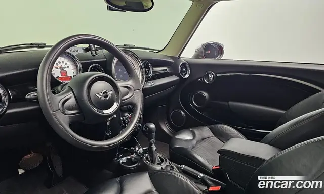 Mini Cooper 2012 1.6 автомат (гидро), миниатюра 7 Mini Cooper 2012 1.6 автомат (гидро), миниатюра 7