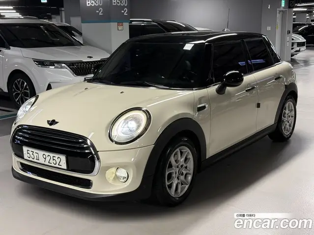 Mini Cooper 2014 1.5 автомат (гидро), миниатюра 2 Mini Cooper 2014 1.5 автомат (гидро), миниатюра 2