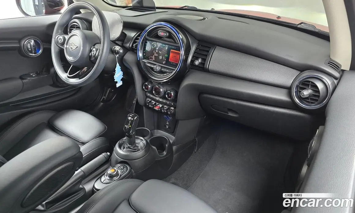 Mini Cooper 2021 1.5 автомат (гидро), фото 10 Mini Cooper 2021 1.5 автомат (гидро), фото 10