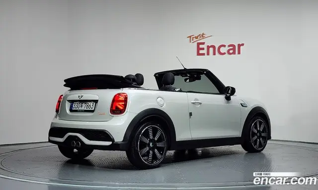 Mini Cooper Convertible 2023 2.0 автомат (гидро), миниатюра 2 Mini Cooper Convertible 2023 2.0 автомат (гидро), миниатюра 2