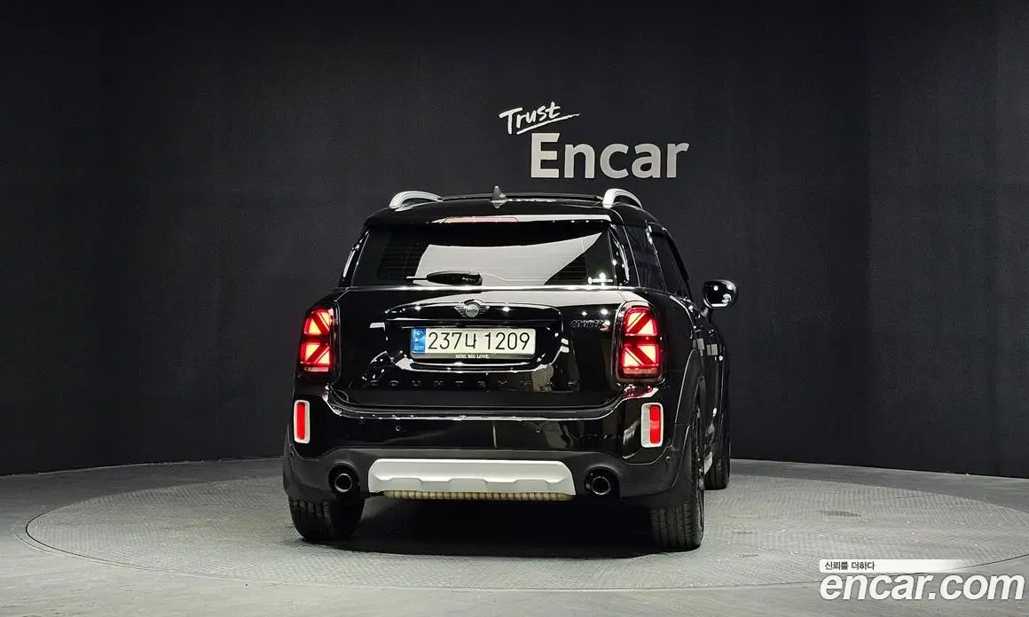 Mini Countryman 2022 2.0 автомат (гидро), фото 4 Mini Countryman 2022 2.0 автомат (гидро), фото 4