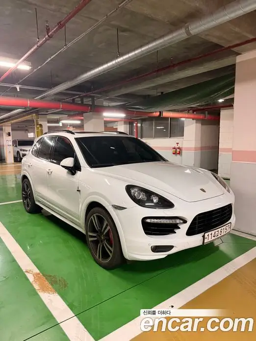 Porsche Cayenne, 2013, 82 000 км