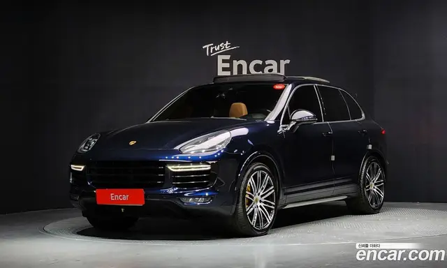 Porsche Cayenne, 2015, 136 999 км
