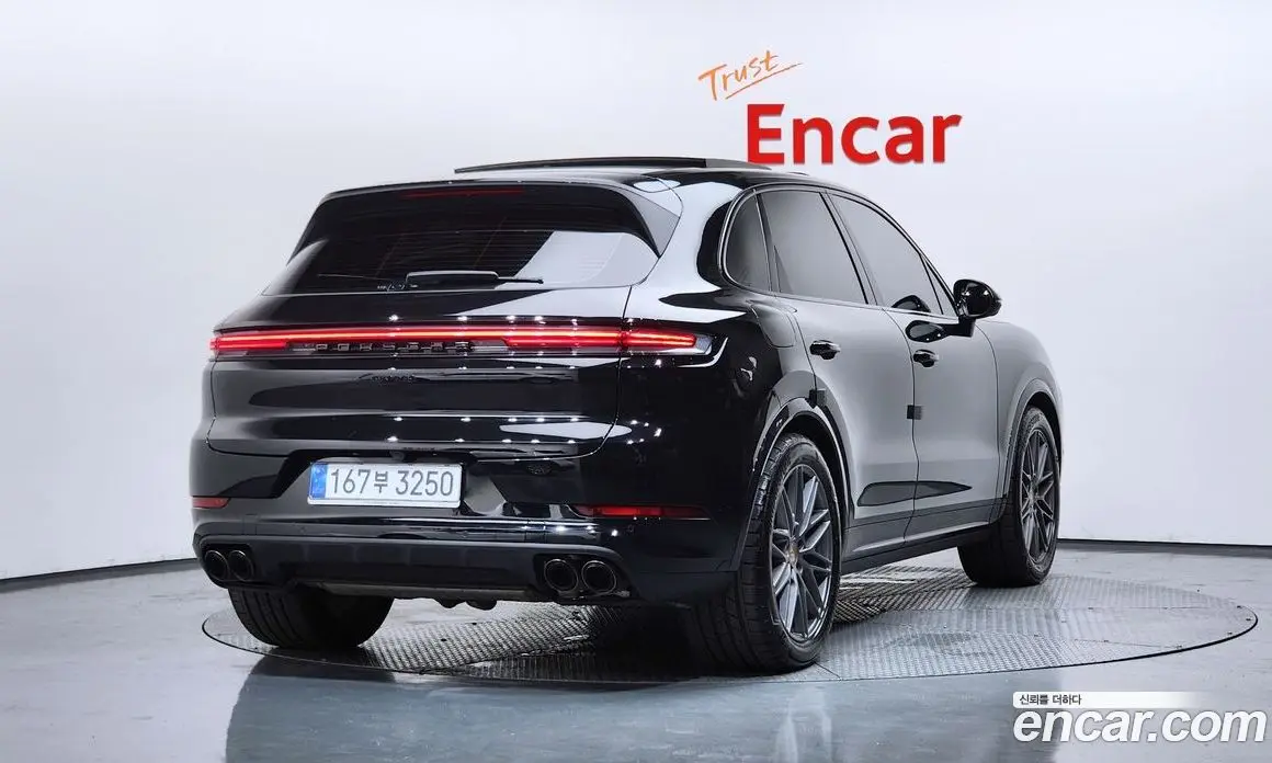 Porsche Cayenne 2024 3.0 автомат (гидро), фото 2 Porsche Cayenne 2024 3.0 автомат (гидро), фото 2