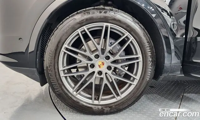 Porsche Cayenne 2024 3.0 автомат (гидро), миниатюра 5 Porsche Cayenne 2024 3.0 автомат (гидро), миниатюра 5