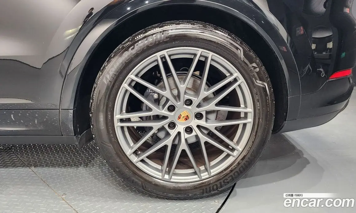 Porsche Cayenne 2024 3.0 автомат (гидро), фото 7 Porsche Cayenne 2024 3.0 автомат (гидро), фото 7
