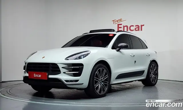 Porsche Macan 2015 3.6 автомат (гидро), миниатюра 1 Porsche Macan 2015 3.6 автомат (гидро), миниатюра 1