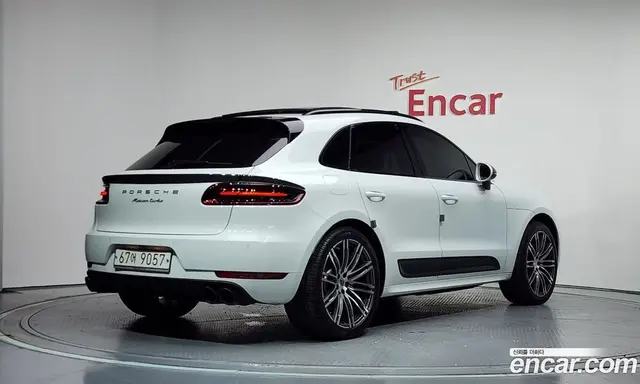 Porsche Macan 2015 3.6 автомат (гидро), миниатюра 2 Porsche Macan 2015 3.6 автомат (гидро), миниатюра 2