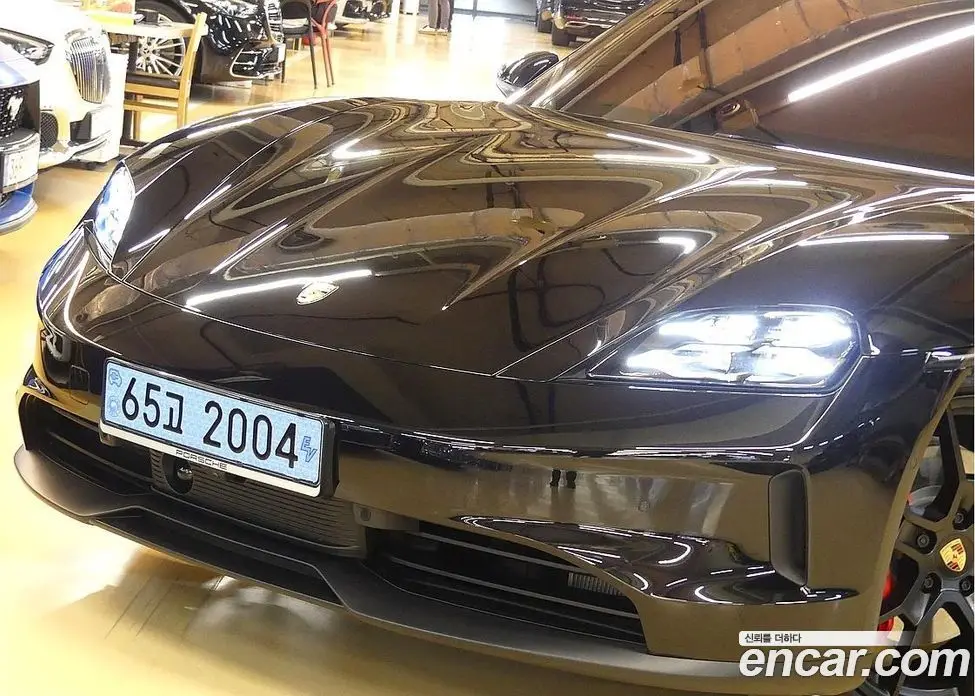 Porsche Taycan 2025 0.1 автомат (гидро), фото 18 Porsche Taycan 2025 0.1 автомат (гидро), фото 18