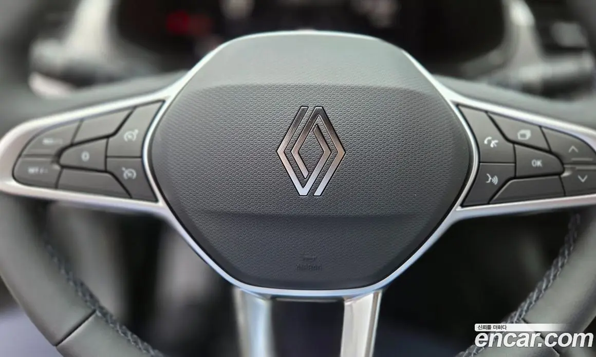 Renault (Samsung) Arkana 2026 1.6 автомат (гидро), фото 9 Renault (Samsung) Arkana 2026 1.6 автомат (гидро), фото 9