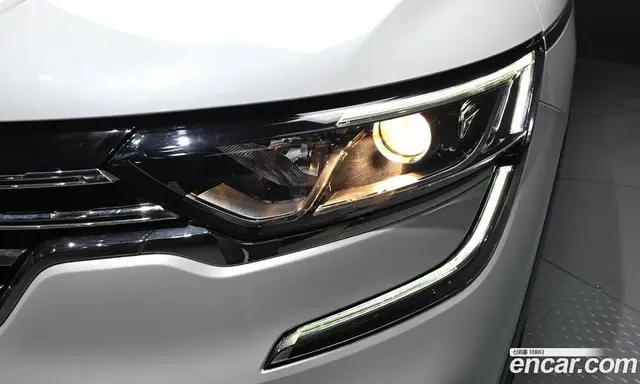 Renault (Samsung) QM6 2019 2.0 автомат (гидро), миниатюра 8 Renault (Samsung) QM6 2019 2.0 автомат (гидро), миниатюра 8