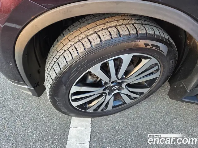 Renault (Samsung) QM6 2023 2.0 автомат (гидро), миниатюра 5 Renault (Samsung) QM6 2023 2.0 автомат (гидро), миниатюра 5