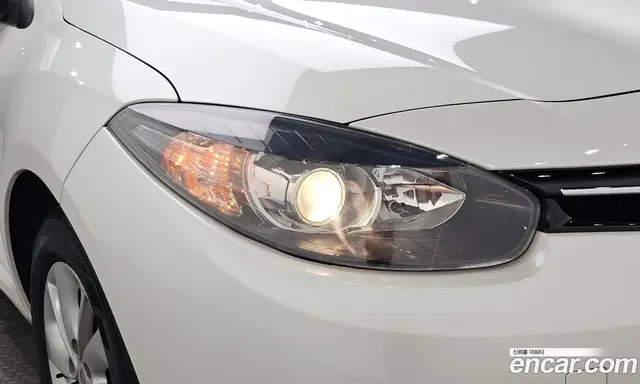 Renault (Samsung) SM3 2016 1.6 автомат (гидро), миниатюра 7 Renault (Samsung) SM3 2016 1.6 автомат (гидро), миниатюра 7