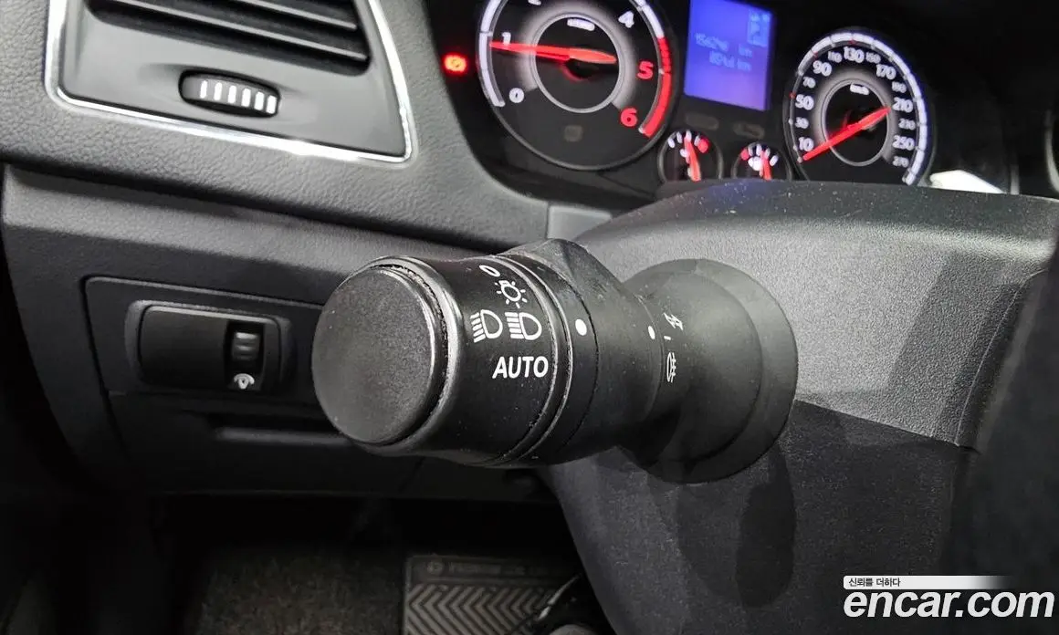 Renault (Samsung) SM5 2015 1.5 автомат (гидро), фото 28 Renault (Samsung) SM5 2015 1.5 автомат (гидро), фото 28