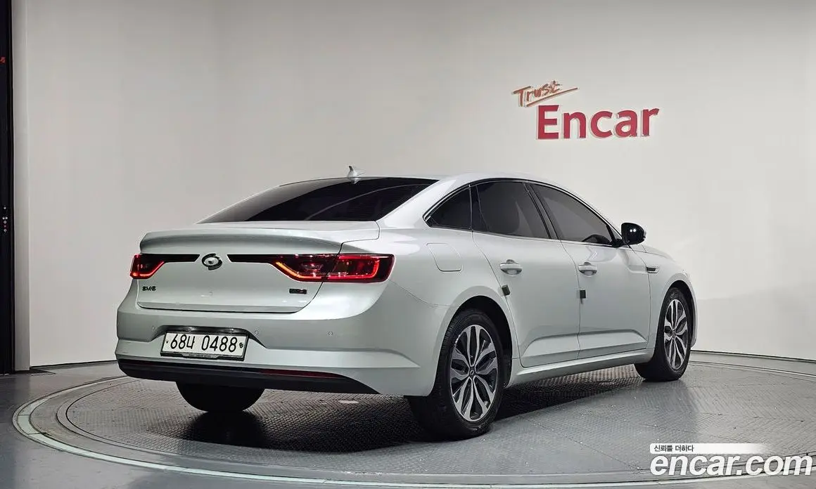 Renault (Samsung) SM6 2016 2.0 автомат (гидро), фото 2 Renault (Samsung) SM6 2016 2.0 автомат (гидро), фото 2