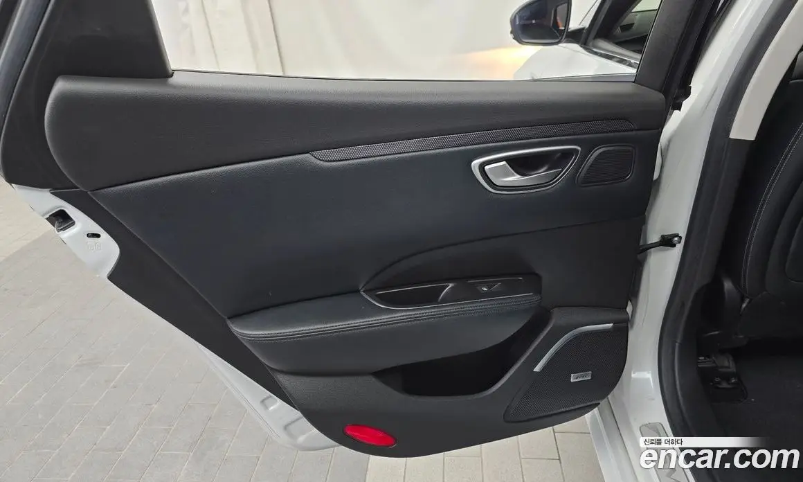 Renault (Samsung) SM6 2016 2.0 автомат (гидро), фото 15 Renault (Samsung) SM6 2016 2.0 автомат (гидро), фото 15