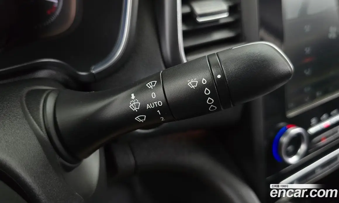 Renault (Samsung) SM6 2016 2.0 автомат (гидро), фото 23 Renault (Samsung) SM6 2016 2.0 автомат (гидро), фото 23