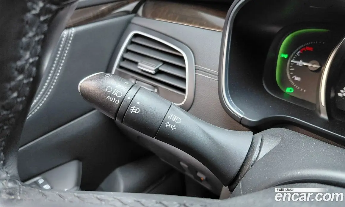 Renault (Samsung) SM6 2016 2.0 автомат (гидро), фото 31