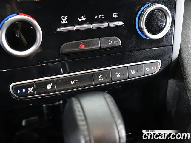 Renault (Samsung) SM6 2017 2.0 автомат (гидро), миниатюра 10 Renault (Samsung) SM6 2017 2.0 автомат (гидро), миниатюра 10