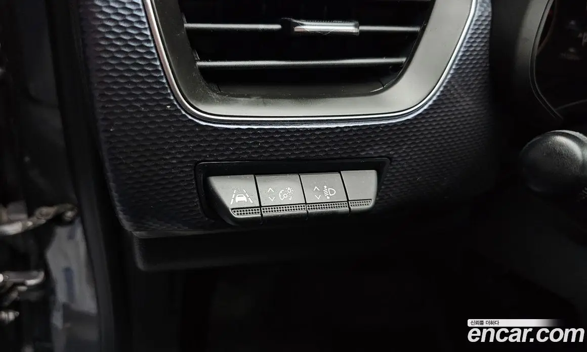 Renault (Samsung) XM3 2021 1.6 автомат (гидро), фото 31 Renault (Samsung) XM3 2021 1.6 автомат (гидро), фото 31