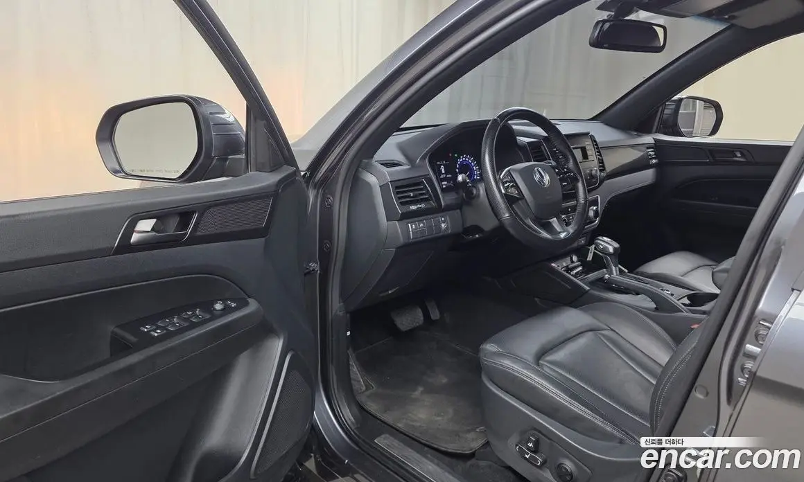 SsangYong Rexton 2020 2.2 автомат (гидро), фото 12 SsangYong Rexton 2020 2.2 автомат (гидро), фото 12