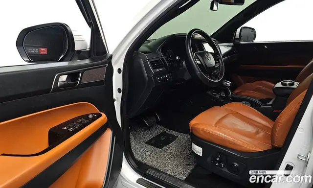 SsangYong Rexton 2022 2.2 автомат (гидро), миниатюра 10 SsangYong Rexton 2022 2.2 автомат (гидро), миниатюра 10