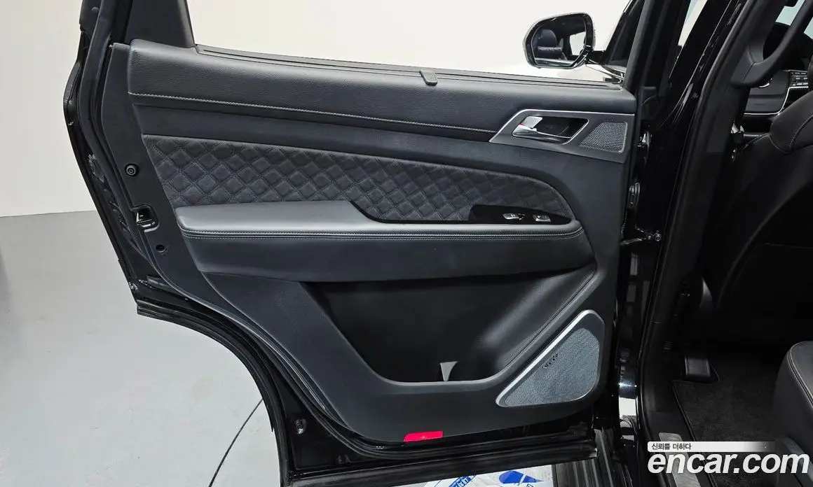 SsangYong Rexton 2022 2.2 автомат (гидро), фото 15 SsangYong Rexton 2022 2.2 автомат (гидро), фото 15