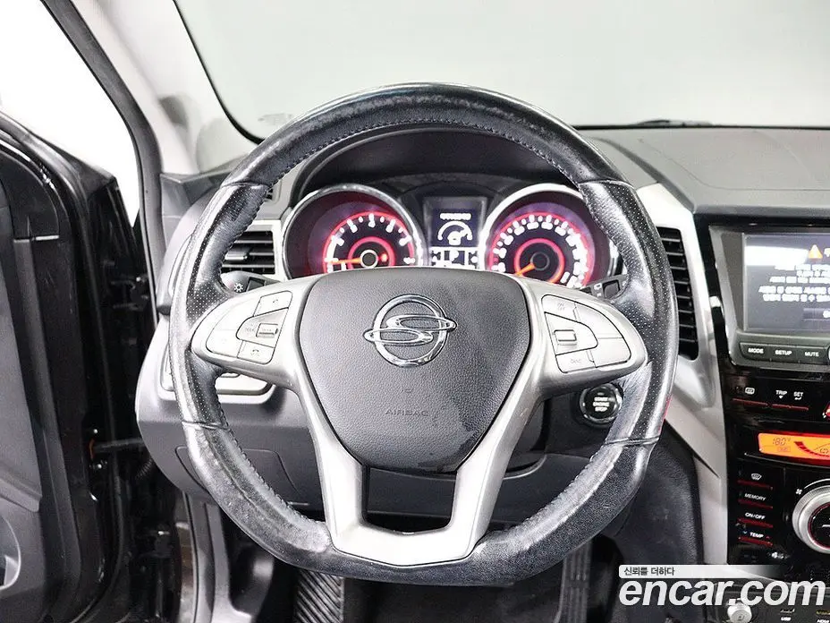 SsangYong TIBOLI 2015 1.6 автомат (гидро), фото 15