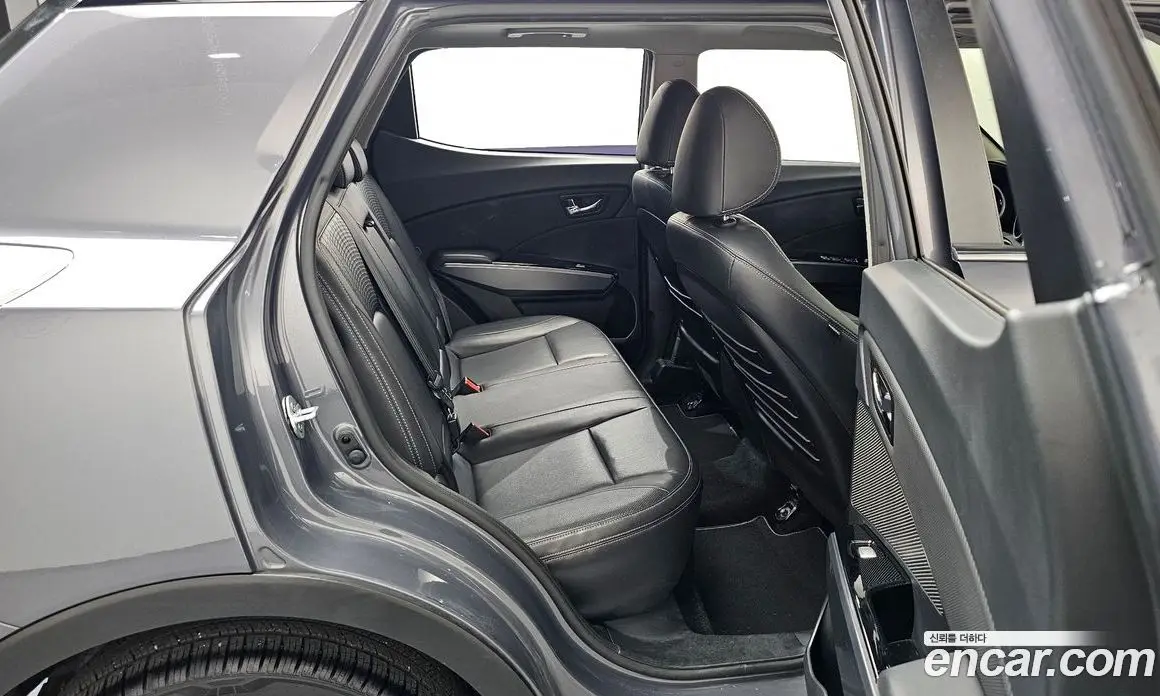 SsangYong TIBOLI 2018 1.6 автомат (гидро), фото 12 SsangYong TIBOLI 2018 1.6 автомат (гидро), фото 12