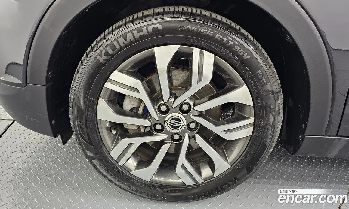SsangYong TIBOLI 2018 1.6 автомат (гидро), фото 5