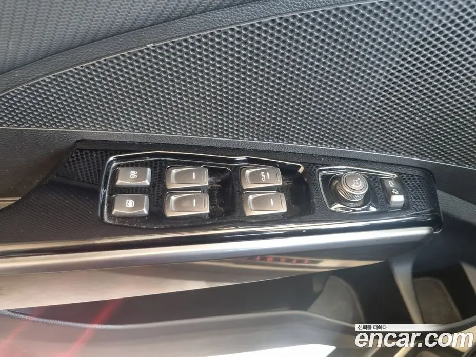 SsangYong TIBOLI 2019 1.5 автомат (гидро), фото 15 SsangYong TIBOLI 2019 1.5 автомат (гидро), фото 15
