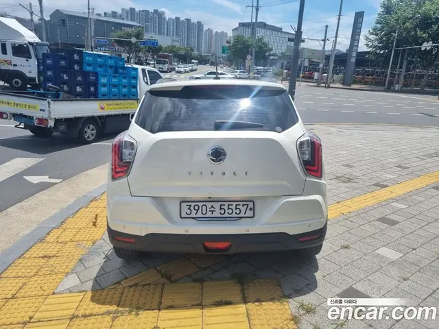 SsangYong TIBOLI 2019 1.5 автомат (гидро), миниатюра 4 SsangYong TIBOLI 2019 1.5 автомат (гидро), миниатюра 4