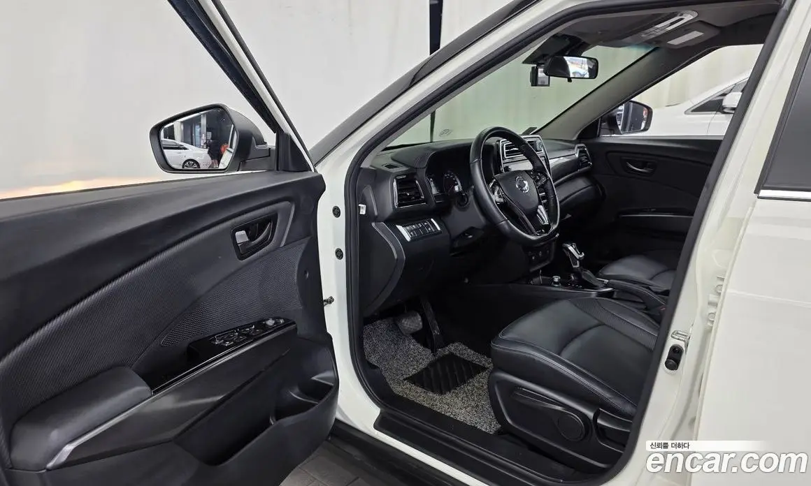 SsangYong TIBOLI 2020 1.5 автомат (гидро), фото 13 SsangYong TIBOLI 2020 1.5 автомат (гидро), фото 13