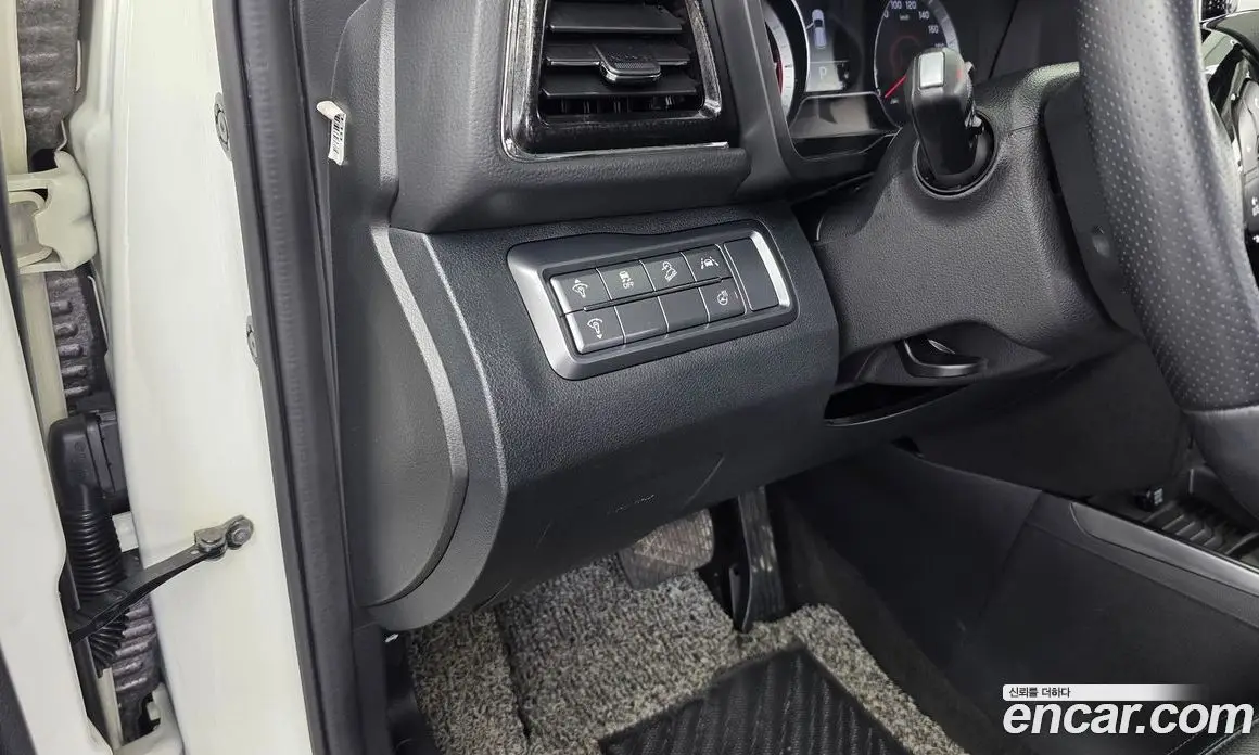 SsangYong TIBOLI 2020 1.5 автомат (гидро), фото 23 SsangYong TIBOLI 2020 1.5 автомат (гидро), фото 23