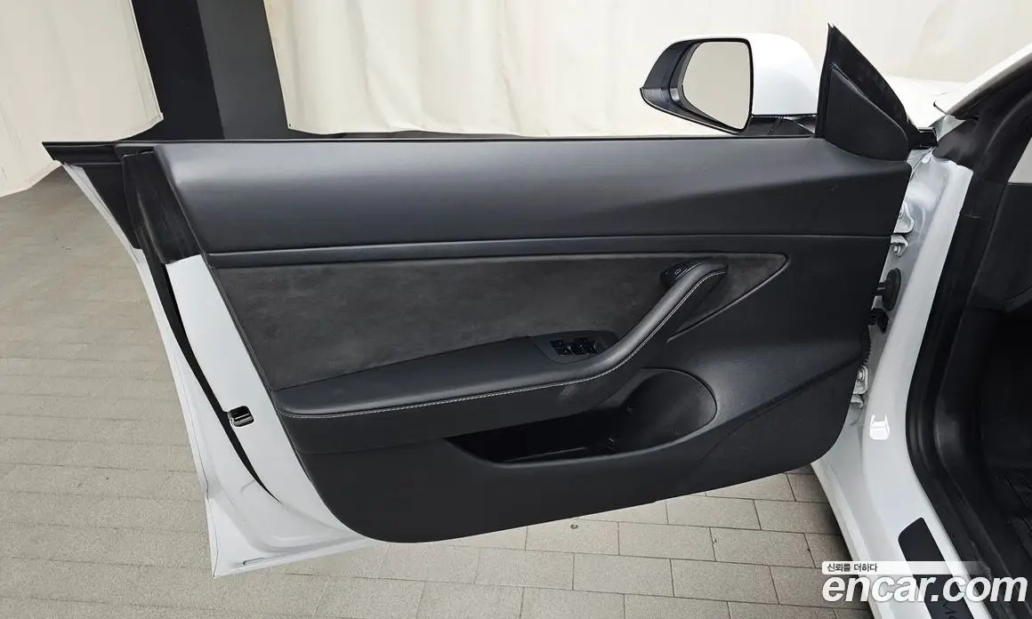 Tesla Model 3 2021 0.2 автомат (гидро), фото 13 Tesla Model 3 2021 0.2 автомат (гидро), фото 13