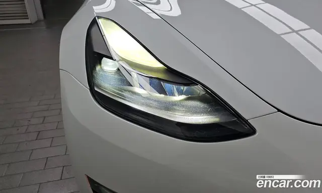 Tesla Model 3 2021 0.2 автомат (гидро), миниатюра 7 Tesla Model 3 2021 0.2 автомат (гидро), миниатюра 7