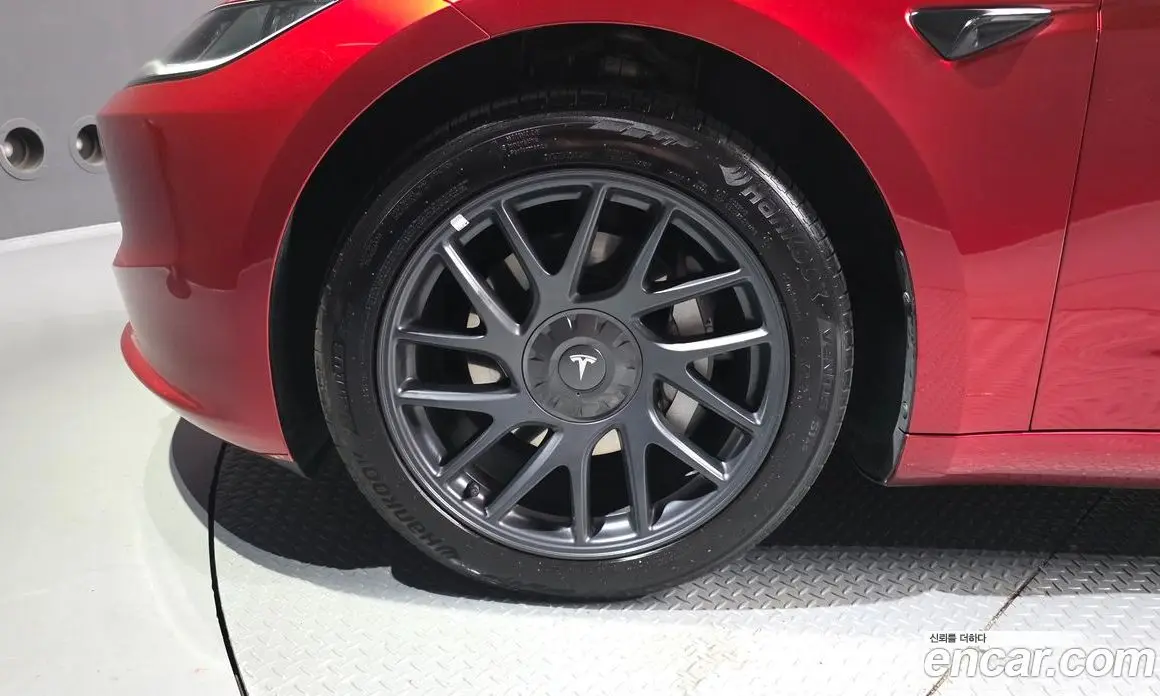 Tesla Model 3 2024 0.2 автомат (гидро), фото 5