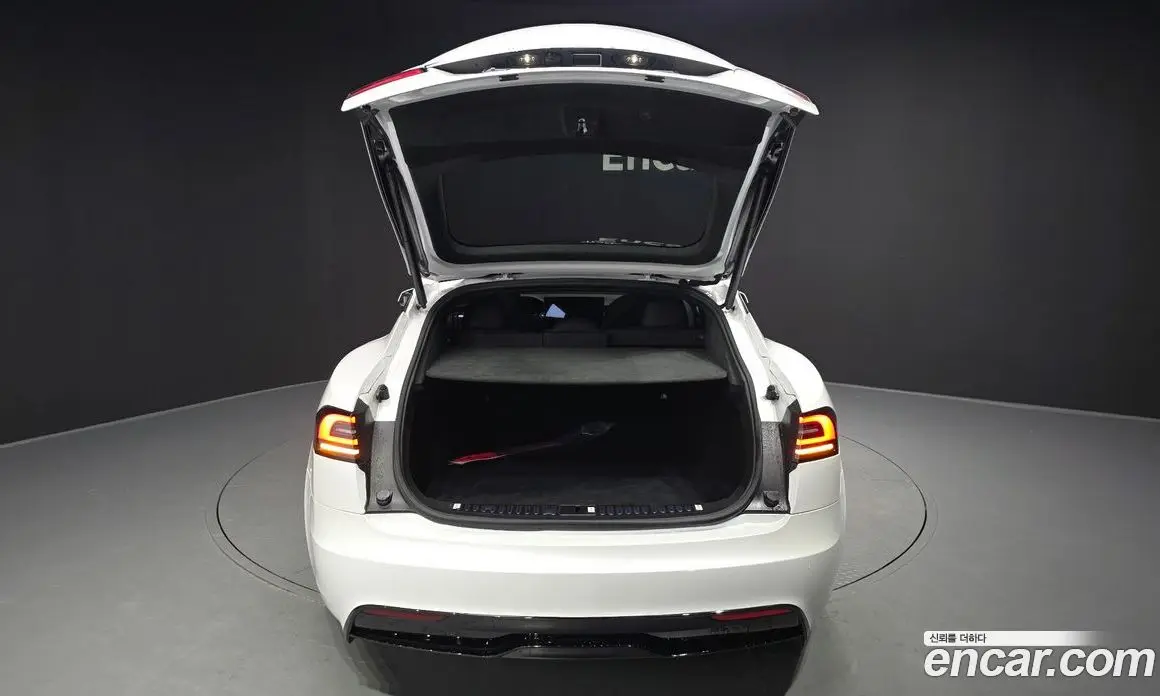 Tesla Model S 2023 0.3 автомат (гидро), фото 26