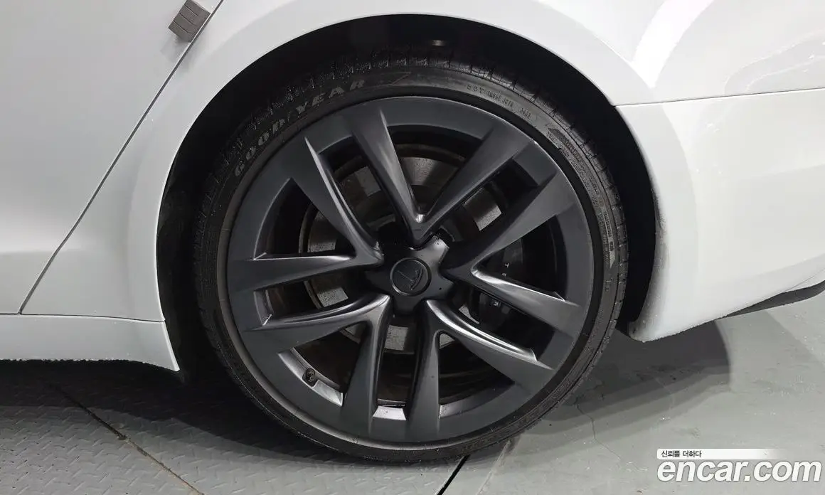 Tesla Model S 2023 0.3 автомат (гидро), фото 7
