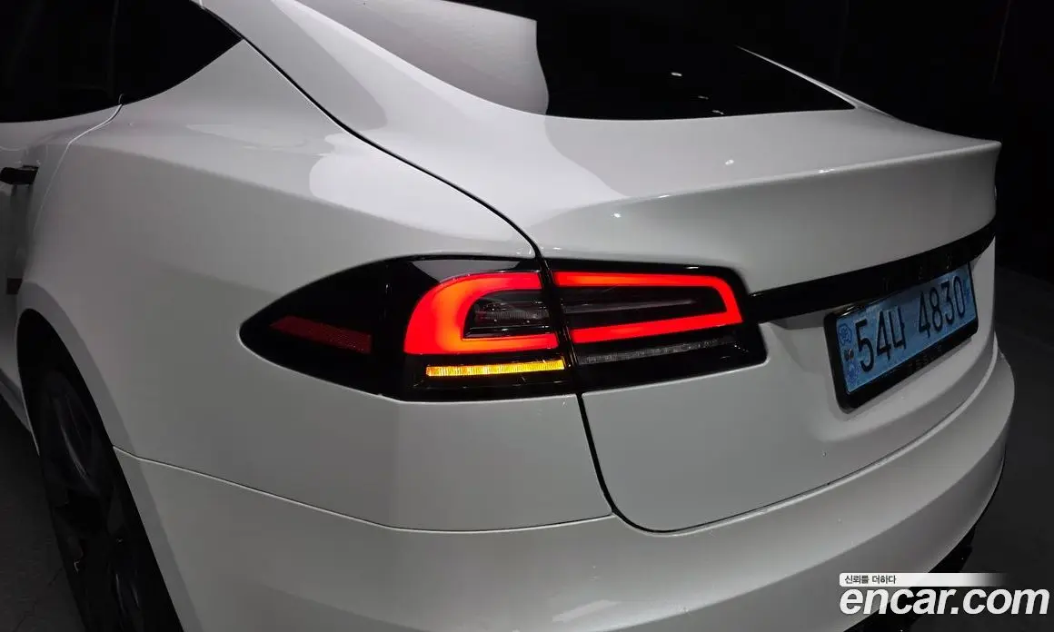 Tesla Model S 2023 0.3 автомат (гидро), фото 9